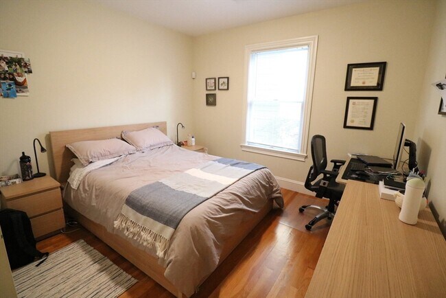 173 Pleasant St unit 1, Cambridge, MA 02139 - photo 6