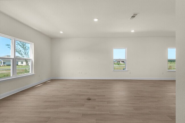 4009 Watergate Dr, Milton, FL 32583 - photo 5