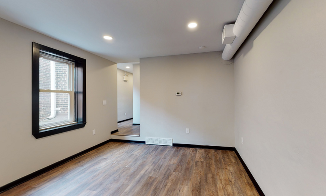 1819 E Carson St unit 200, Pittsburgh, PA 15203 - photo 6