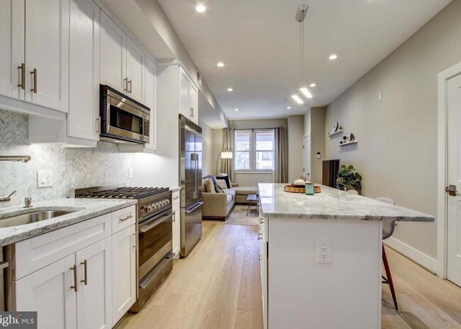 1636 Trinidad Ave NE unit 2, Washington, DC 20002 - photo 4