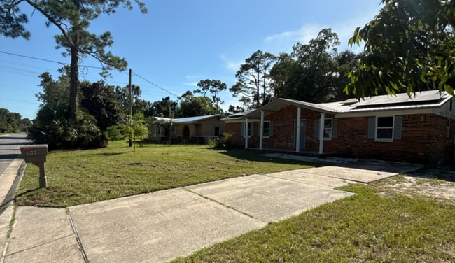 1003 Bartow Ave, Pensacola, FL 32507 - photo 3