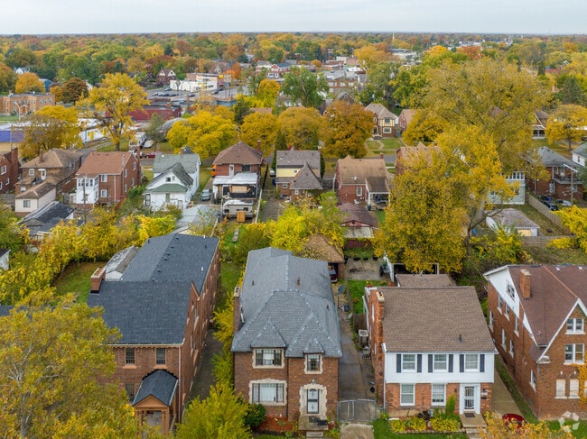 Single family homes are awesome in Hubbell-Lyndon.