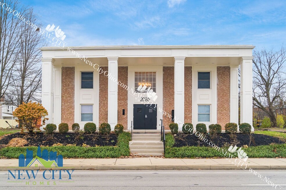 2085 Building - New Rennovated 1 & 2 bedro...