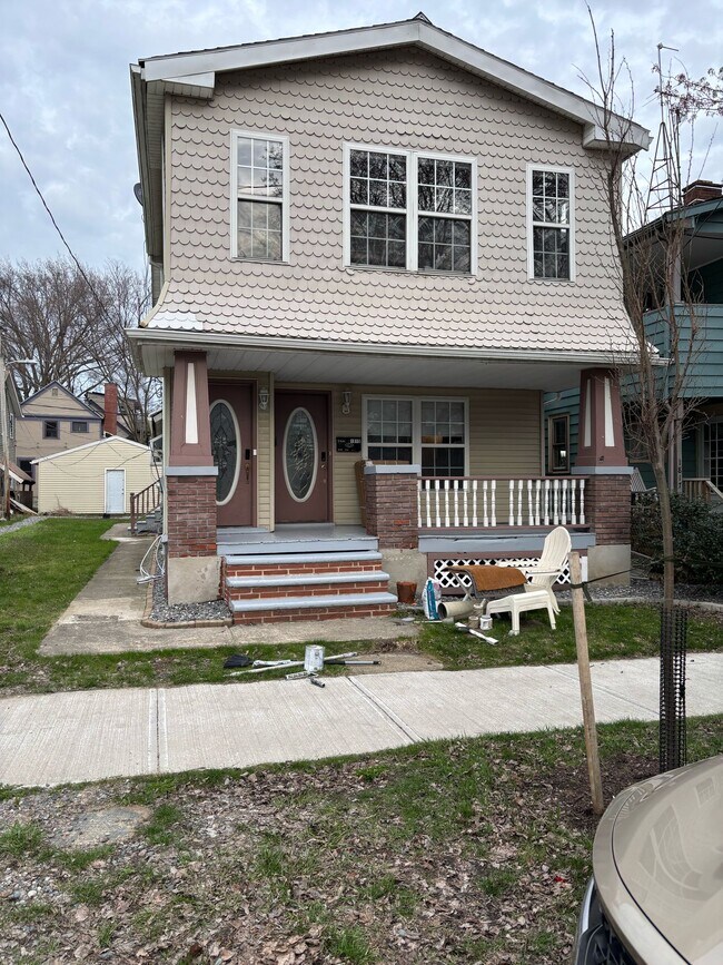 1815 W 47th St Unit 1, Cleveland, OH 44102