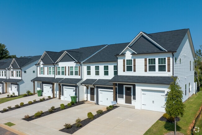 Mauldin residents who want a smaller footprint can choose townhomes located around town.