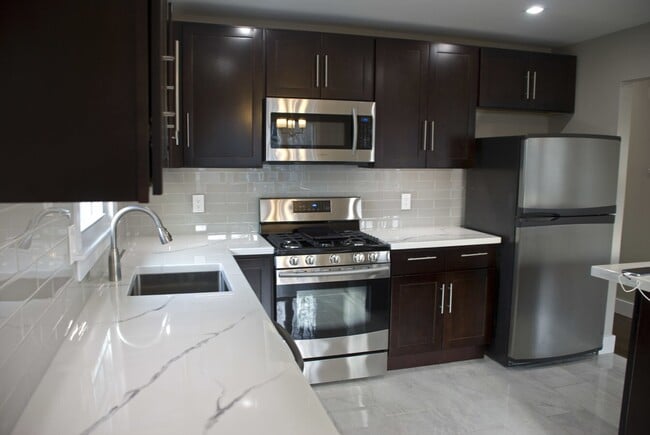 519 Jackson Ave unit 2, Rahway, NJ 07065 - photo 2