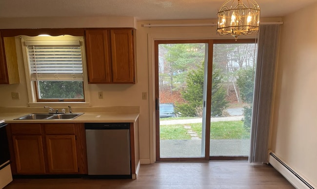 838 State St unit 7, Bangor, ME 04401 - photo 4