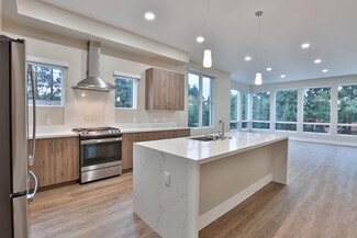 501 S Pastoria Ave, Sunnyvale, CA 94086