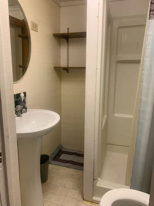 109 S Rolla St unit B, Rolla, MO 65401 - photo 7