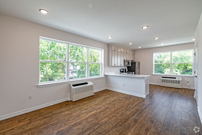 Spring Street Residences, Wallington, NJ 07057 - photo 5