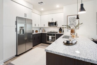 320 E Portland St, Phoenix, AZ 85004