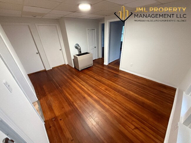 28 Mcclure Place unit 1, Fall River, MA 02720 - photo 6