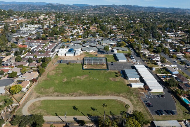 Juniper_School