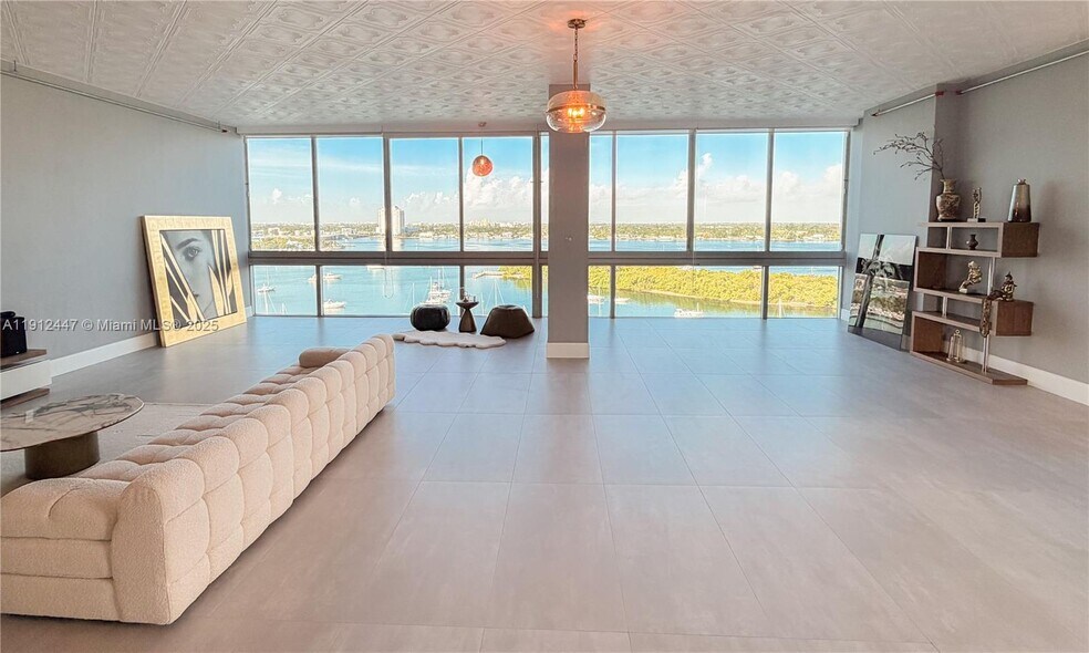 Space 01 unit 11O5, North Bay Village, FL 33141 - photo 1