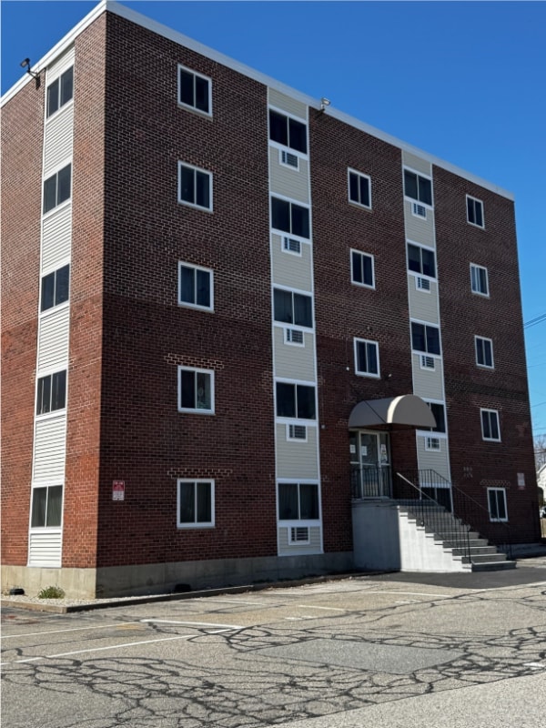 215 Winter St, Weymouth, MA 02188