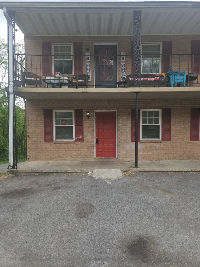 802 Westside Blvd NW Unit 1, Roanoke, VA 24017