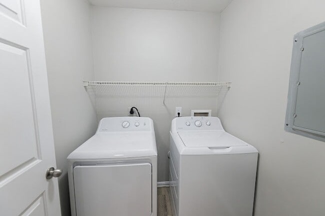 Stone Ridge Apartments, Birmingham, AL 35209 - photo 6