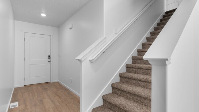 532 W 1870 S unit 1199, Provo, UT 84601 - photo 3