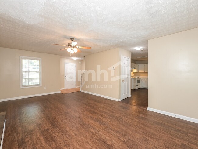 154 Azalea Dr, Winder, GA 30680 - photo 6