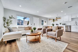 2361 Gonzaga Ln, Riverside, CA 92507