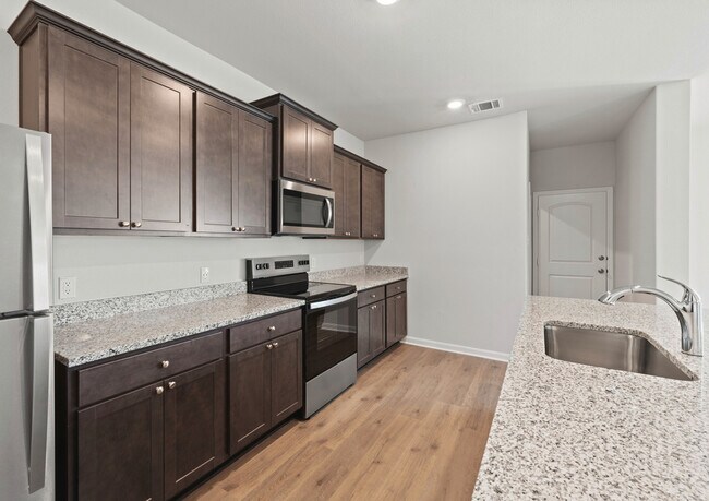 905 Cottonwood Ave unit 38553214, Hutchins, TX 75141 - photo 5
