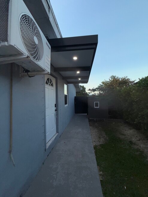 7615 SW 18th St unit AP.2 bedroom 1 bath, Miami, FL 33155 - photo 1