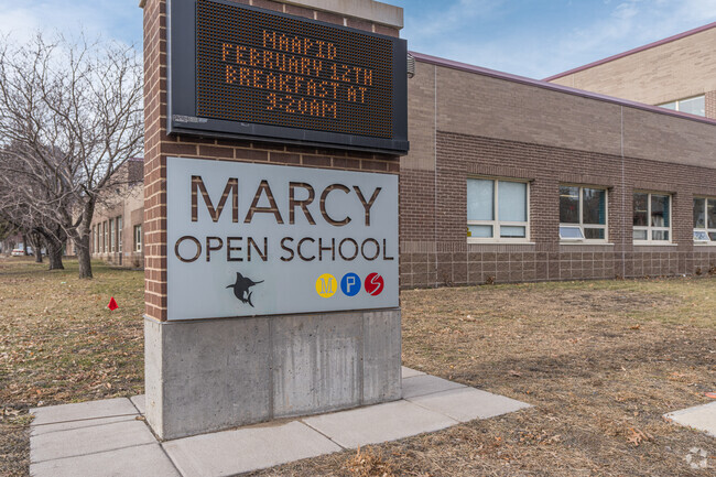 State test scores reveal 32% math proficiency and 37% reading proficiency at Marcy.