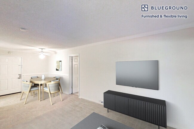 555 W Middlefield Rd unit FL2-ID4779A, Mountain View, CA 94043 - photo 3