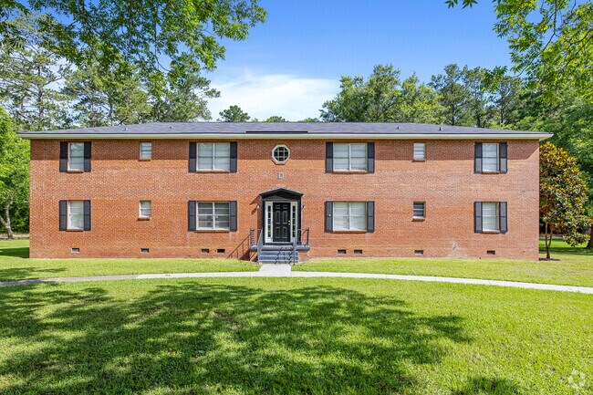 Brick Pointe, Albany, GA 31705 - photo 3