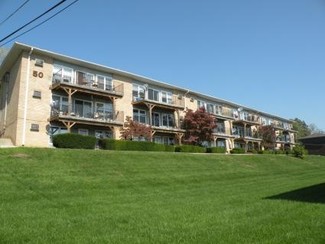 92 Fitzgerald Dr, Middletown, NY 10940