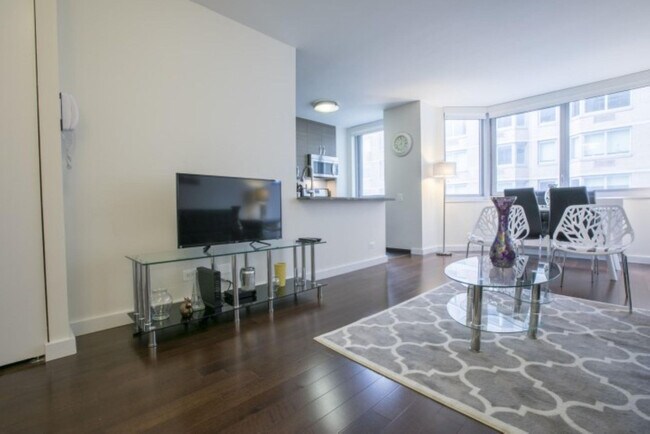 120 E 40th St unit FL2-ID1039014P, New York, NY 10016 - photo 3