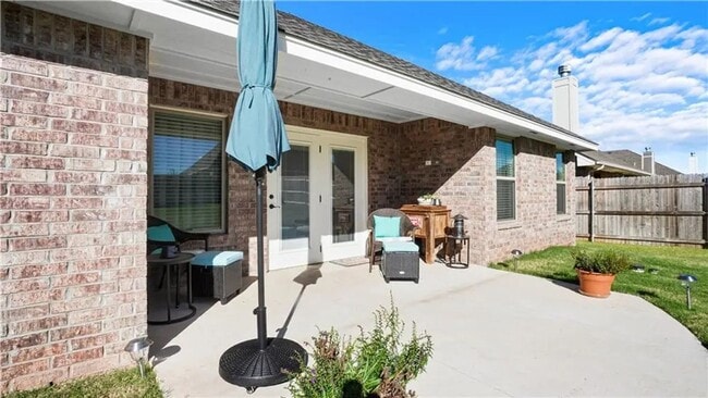 4300 Palmetto Trail, Oklahoma City, OK 73179 - photo 7