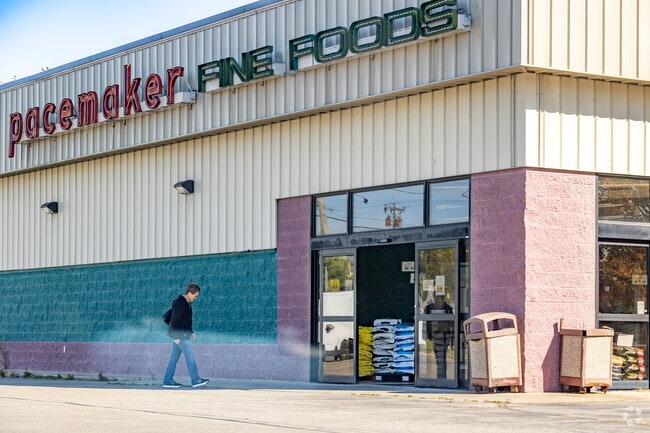 Pacemaker Fine Foods in Durand is the closest grocery store for Lake Summeset residents.