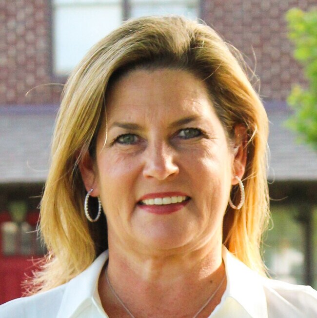 Sara Beauchamp Real Estate Agent in Birmingham, AL