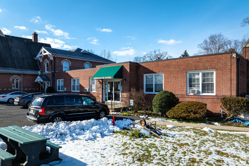 Scotch Plains' Baptist Christian Day School is a private pre-k & elementary school.