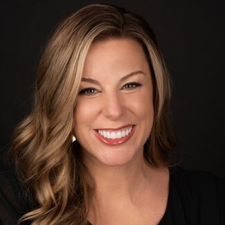 Jennifer Stout