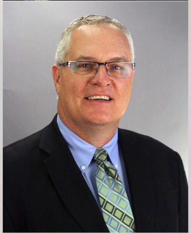 Timothy Saylor