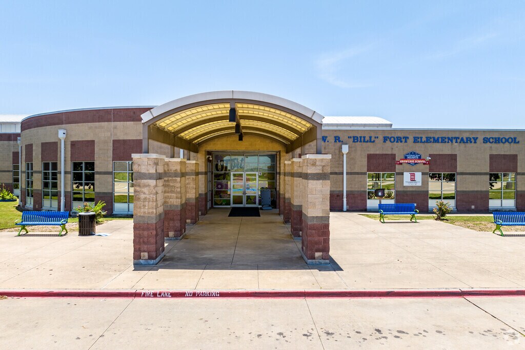 W R Bill Fort Elementary is a public school located in Royse City, TX.