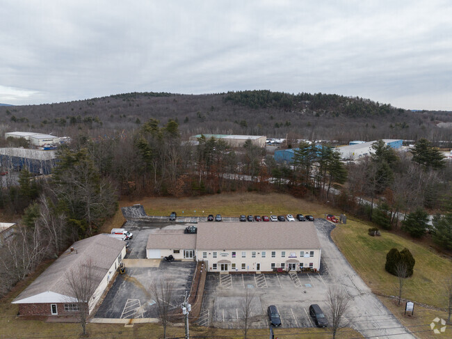 Mont Blanc Academy in Hooksett, NH is a private school serving grades K-12.