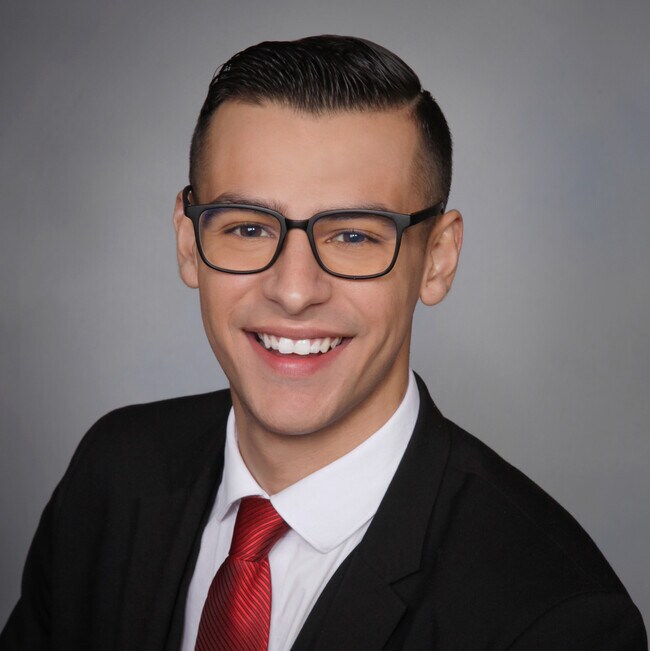 Agent Photo