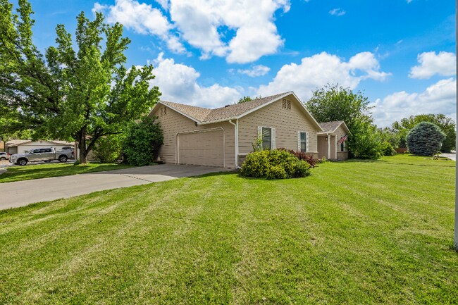 2923 Bonito Ave, Grand Junction, CO 81504 - photo 2