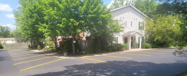 400 Waterside Ave NW unit 1, Canal Fulton, OH 44614 - photo 5