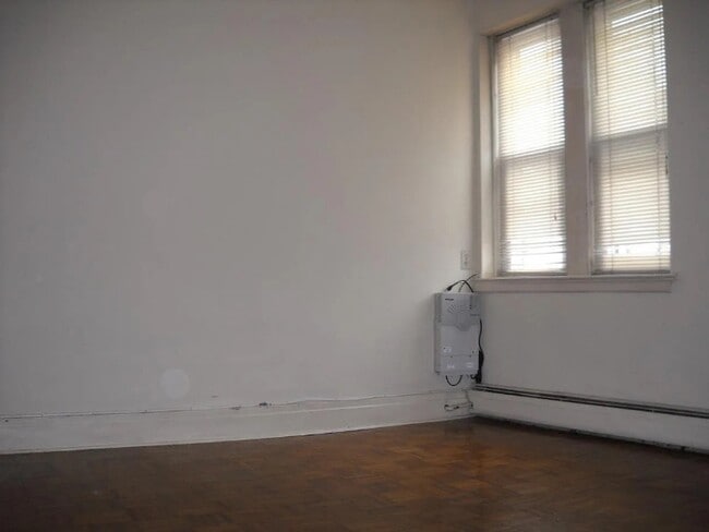 570 Bloomfield Ave unit 4, Montclair, NJ 07042 - photo 2