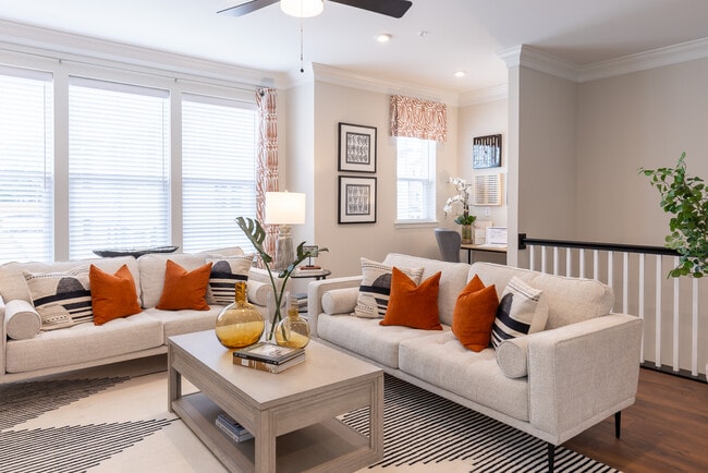 8284 Longford Rd, Millersville, MD 21108 - photo 7