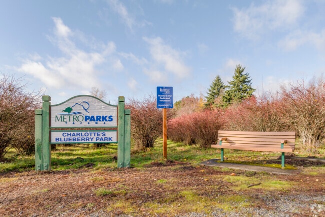 Charlotte's Blueberry Park entrance and sing.