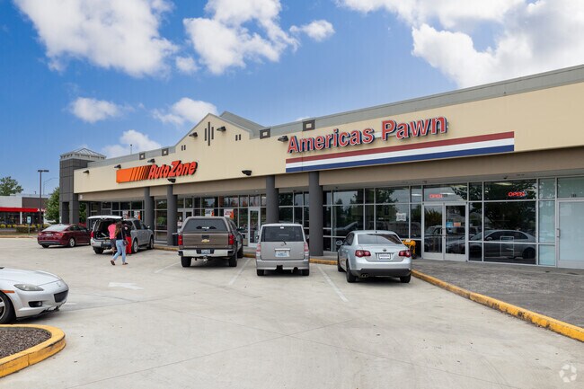 Find hidden treasures at Americas Pawn on NE 104th Ave in Marrion.