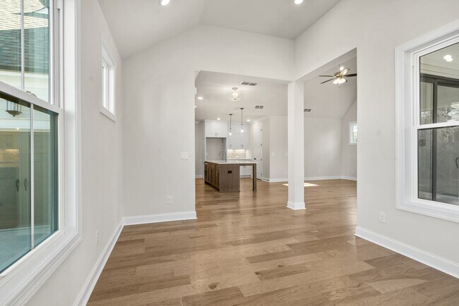 550 Pilgrim Mill Rd unit 36503970, Cumming, GA 30040 - photo 6