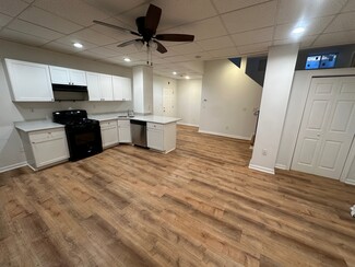 18 Salisbury Rd Unit 6, Brookline, MA 02445