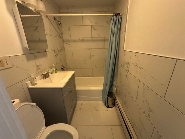 10 Saunders St unit 3, Allston, MA 02134 - photo 5