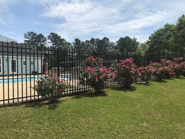 Abbey Oaks Apartments, Dothan, AL 36301 - photo 4
